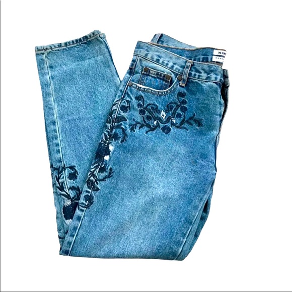 One Teaspoon Lola Awe Blue Embroidered Jeans - Picture 7 of 16